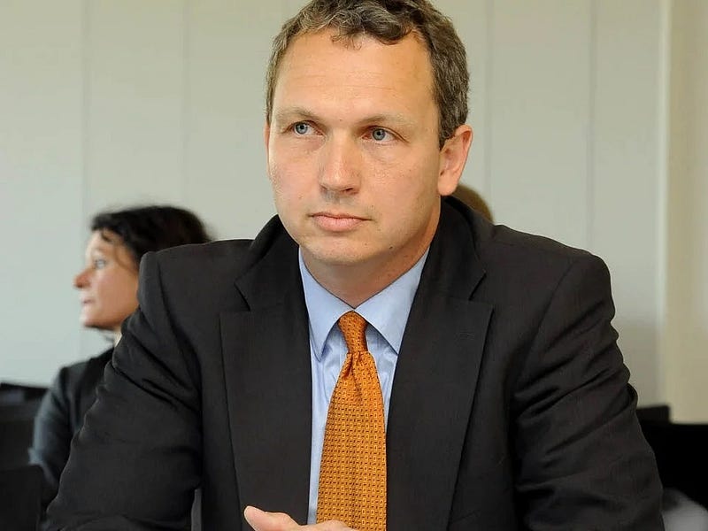 Jan Hendrik Schön during a court hearing.